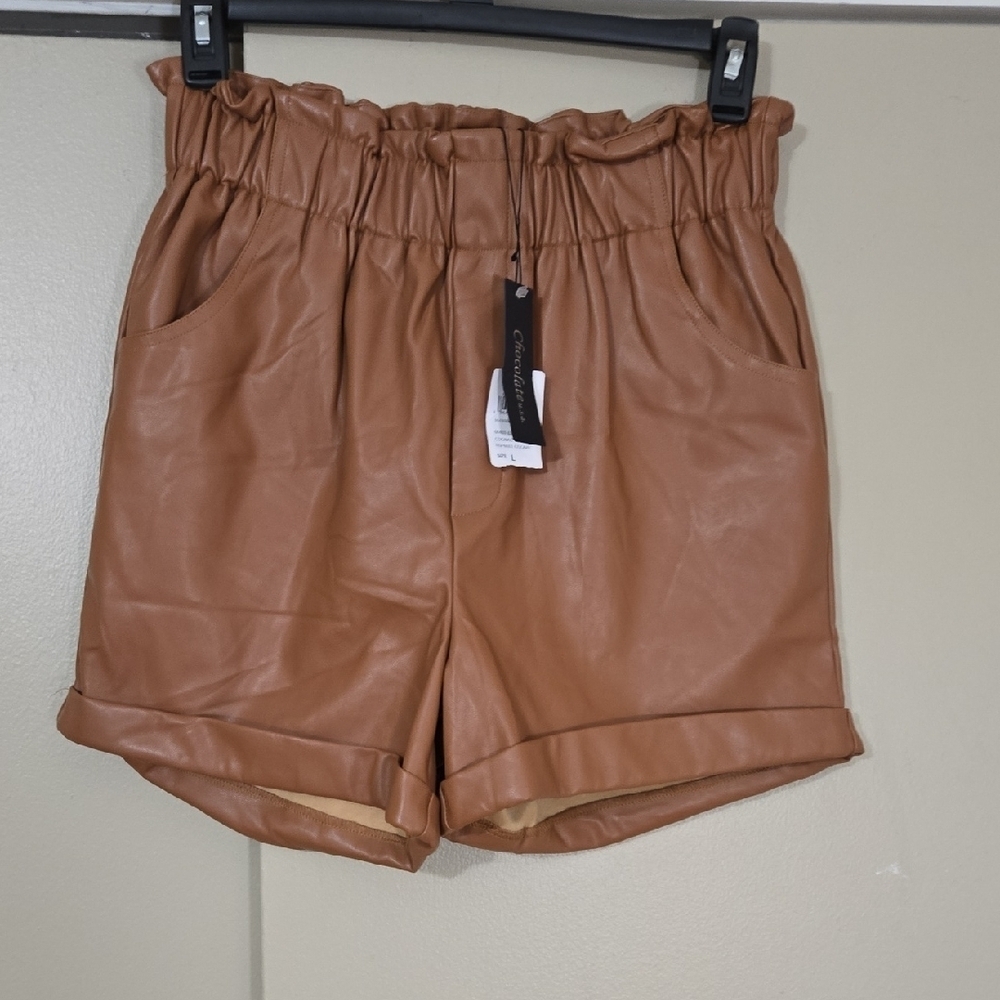 Chocolate Tan Paper Bag Waist Women Shorts Size Large NWT